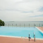 Luxury View 2 Bed * Padenghe sul Garda