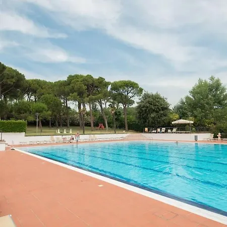 Luxury View 2 Bed Апартаменты *