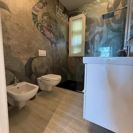 Luxury View 2 Bed Apartment Padenghe sul Garda