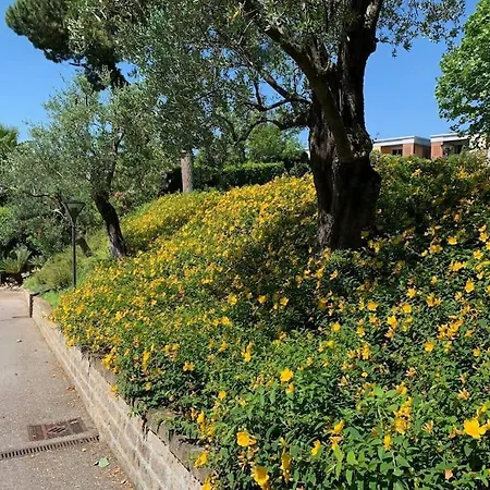 Luxury View 2 Bed Padenghe sul Garda
