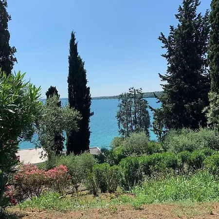 Luxury View 2 Bed Padenghe sul Garda